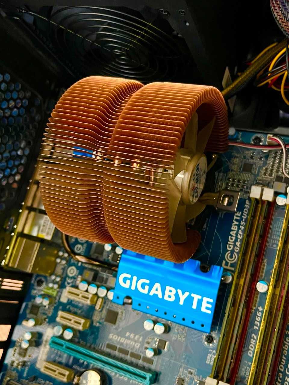 Продам охлаждение Zalman CNPS 9500A