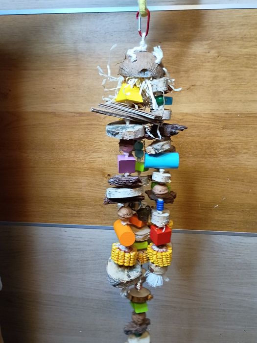 Duży Gryzak dla Papug – Ręcznie Robiony 75cm