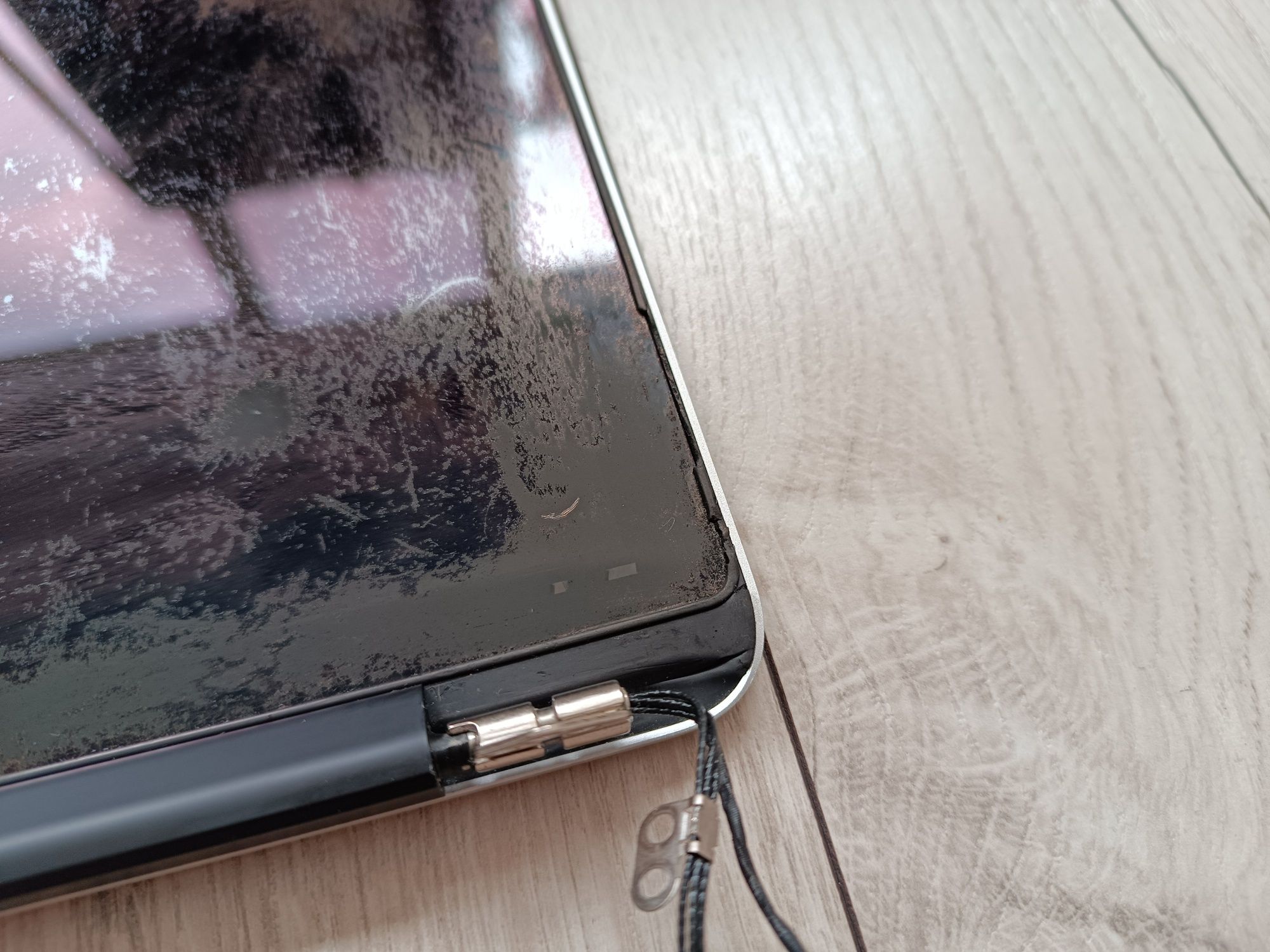 Екран/верхня кришка MacBook Pro A1398 ( відновлення, запчастини )