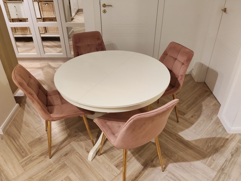 Stół Ikea Ingatorp Okrągły Biały   110/155 + 4 krzesła