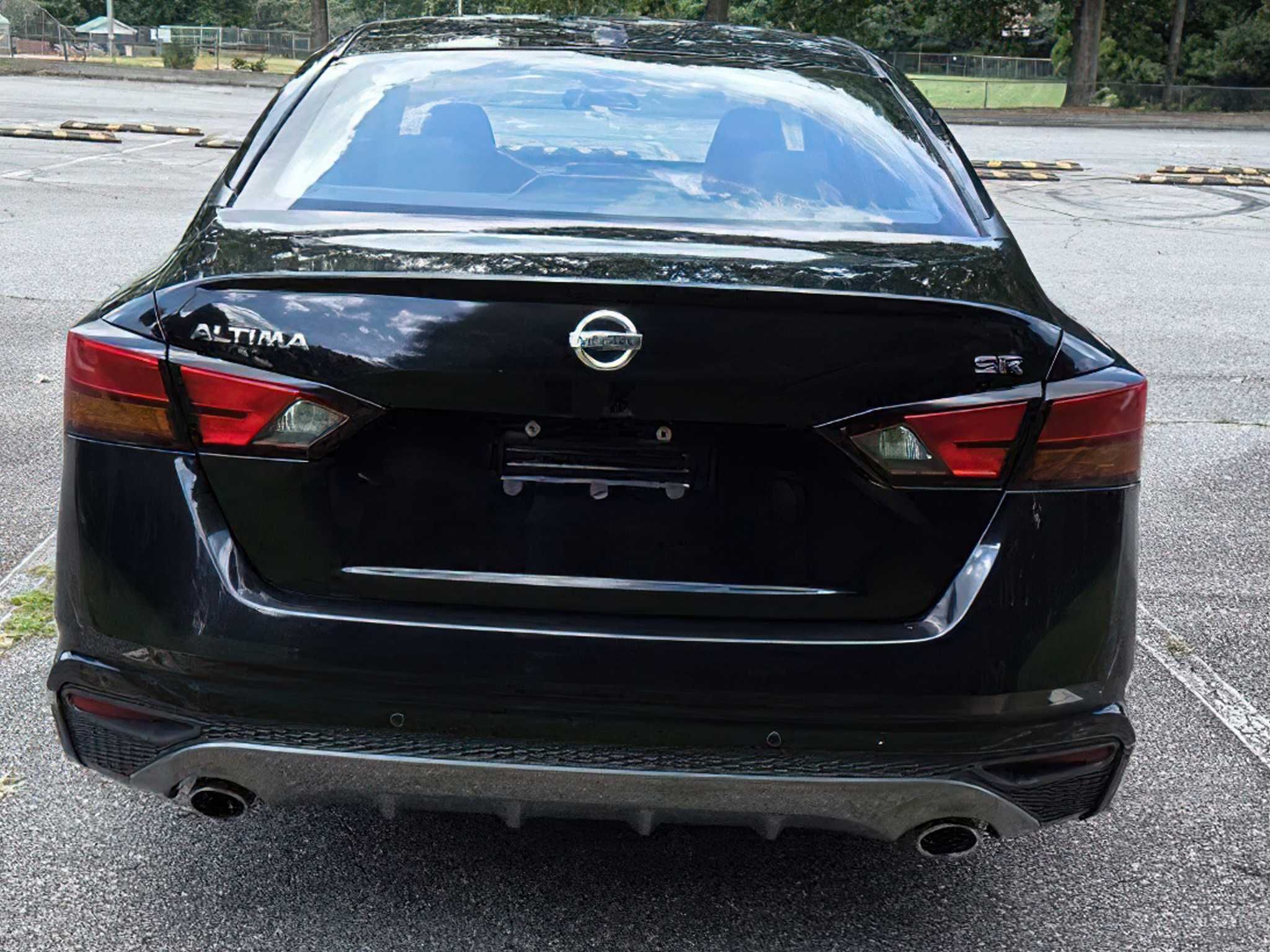 Nissan Altima 2021