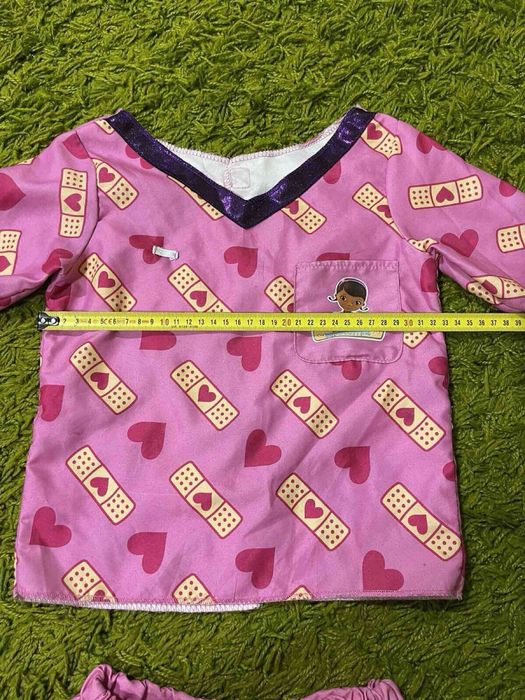 Ігровий костюм доктор Плюшева підійде на 3-6років