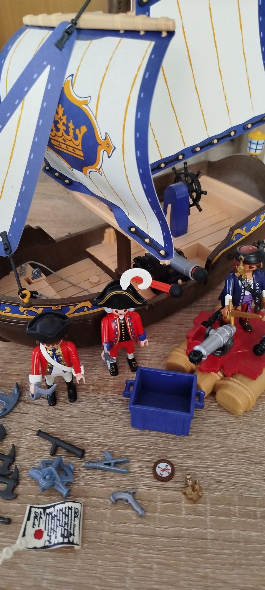 Sprzedam zestaw Playmobil- 70412.Statek Pirates Rotrok.