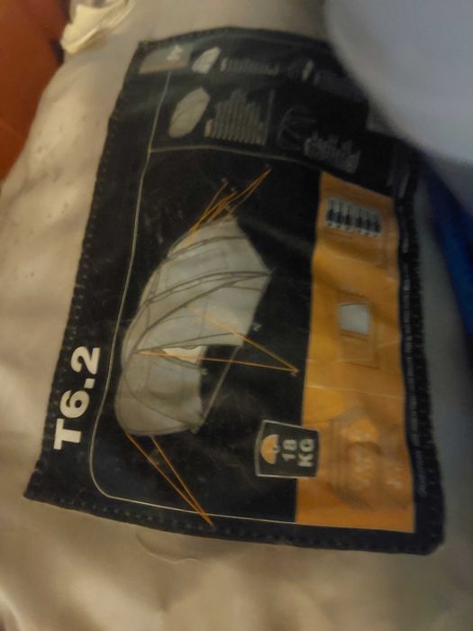 Tenda de 2 quartos 6 pessoas