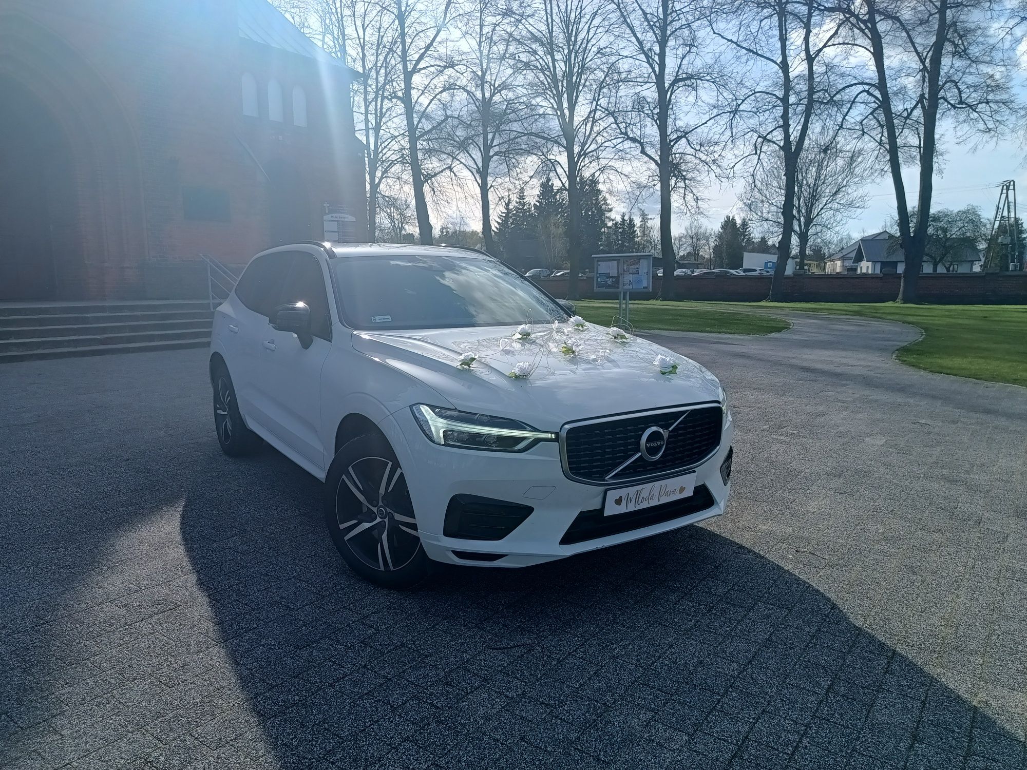 Auto do ślubu Volvo XC60 R – desing