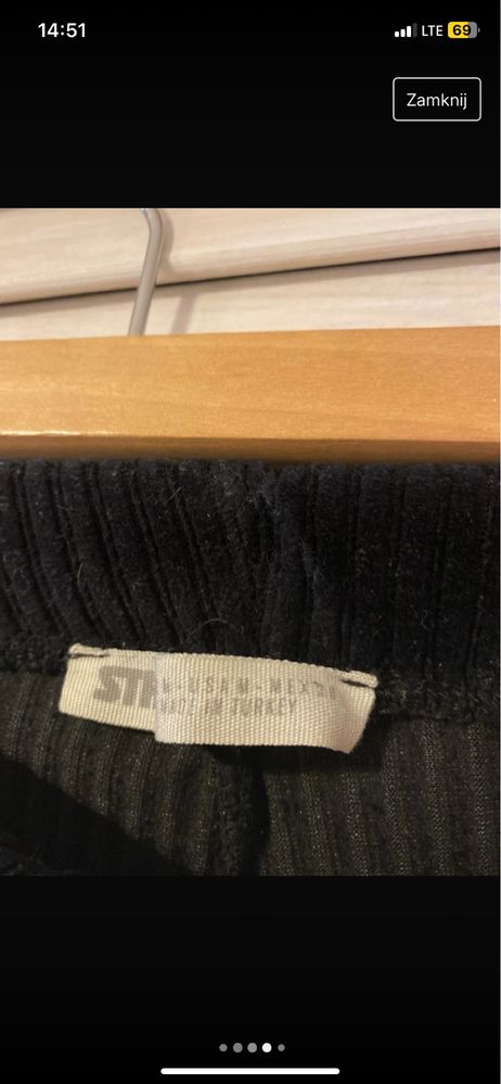 Czarne dzwony sztruksowe materiałowe Stradivarius r.S