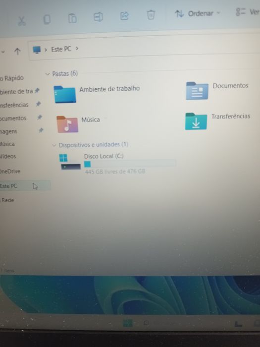 Portatil Lenovo 81UT ryzen 5 3500U 8Gb 512gb win 11