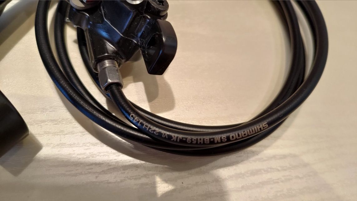 Гидравлические тормоза Shimano BL-MT 200 комплект