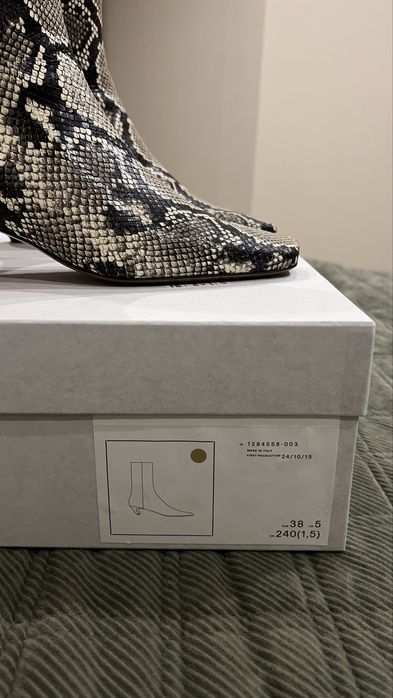 Ботільони Arket snake print