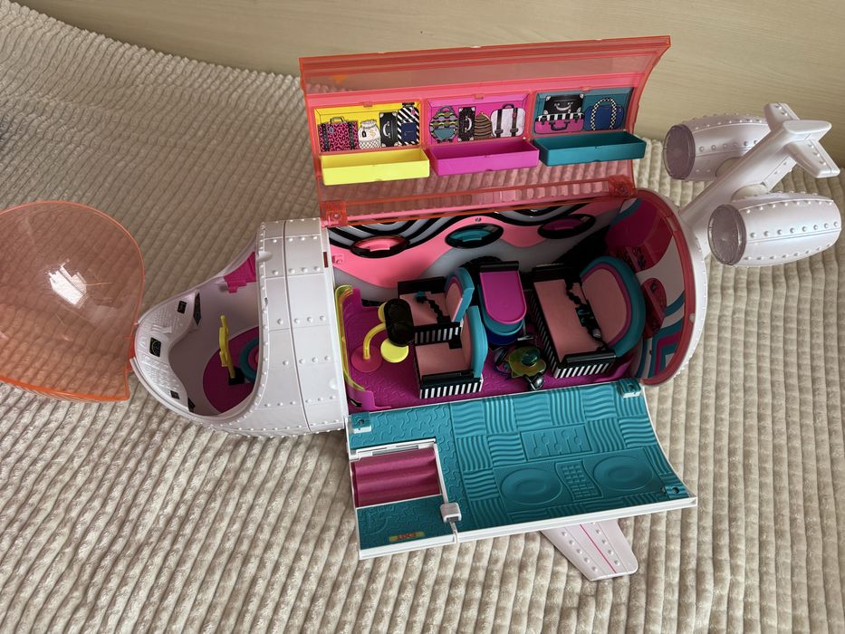 Ігровий набір L.O.L. Surprise! серії O.M.G. Travel Літак