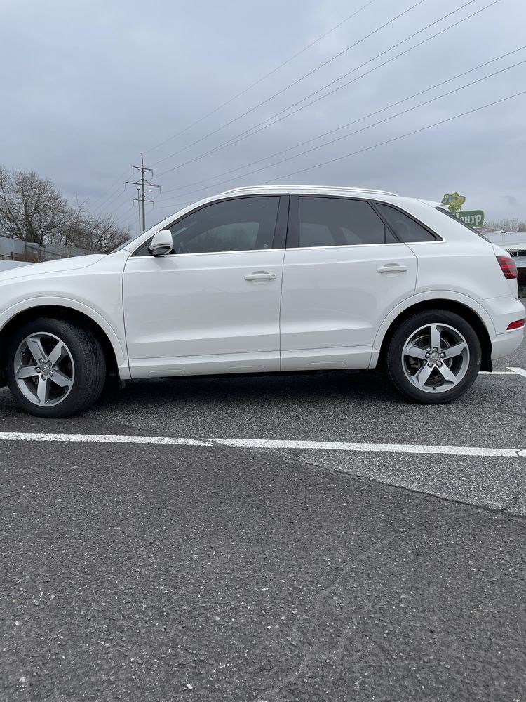 Audi Q3 Premium Plus 15 рік