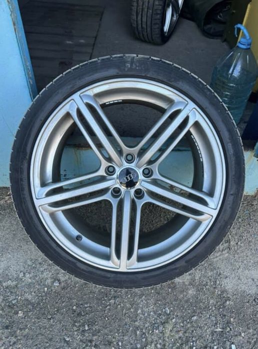 Продам диски audi r19 с резиной 535/55/19