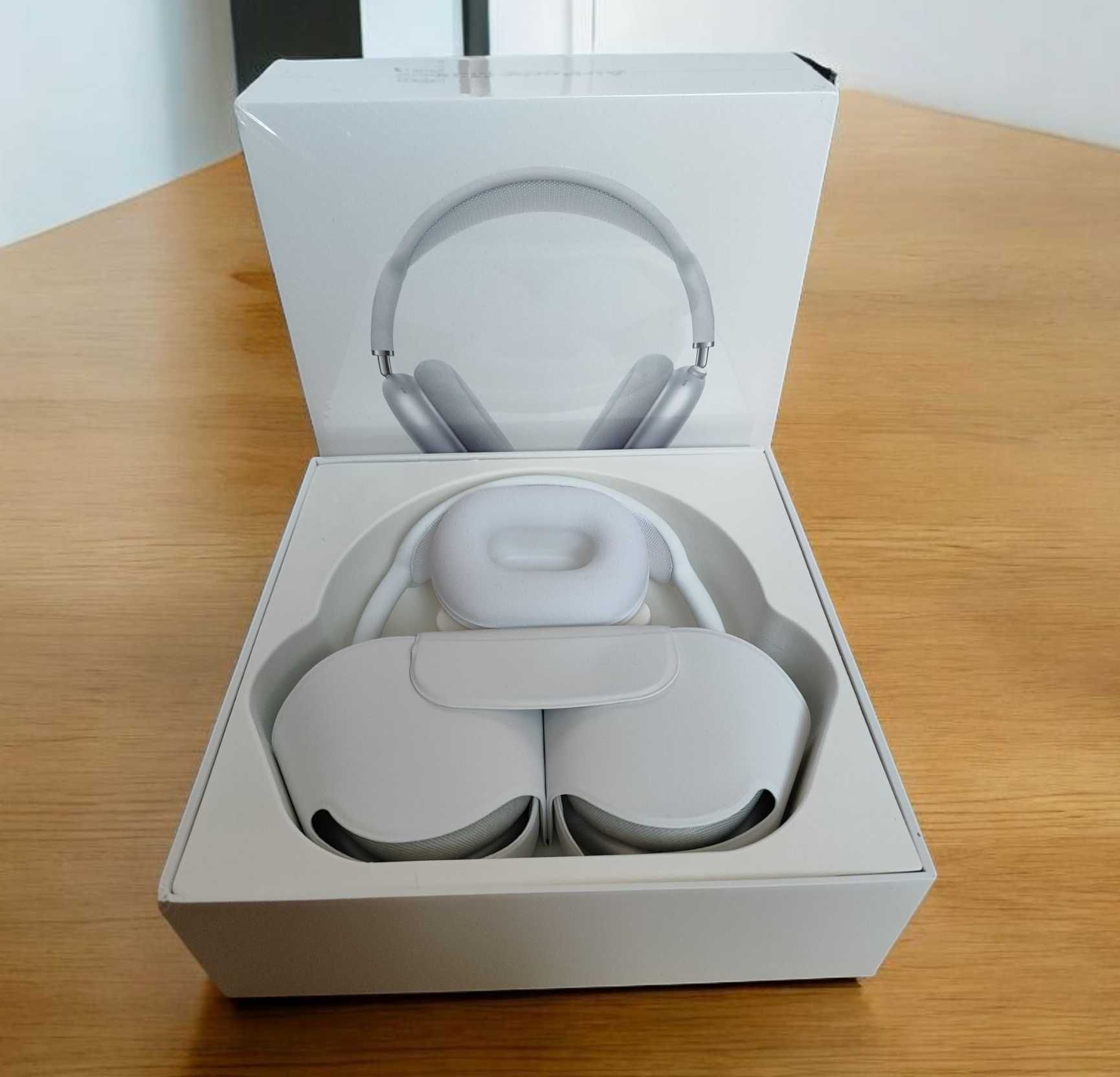 Топові навушники AirPods Max Airoha Silver