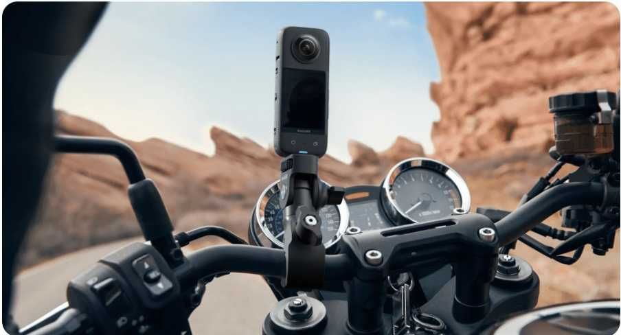 Insta360 - Motorcycle Bundle - Novo