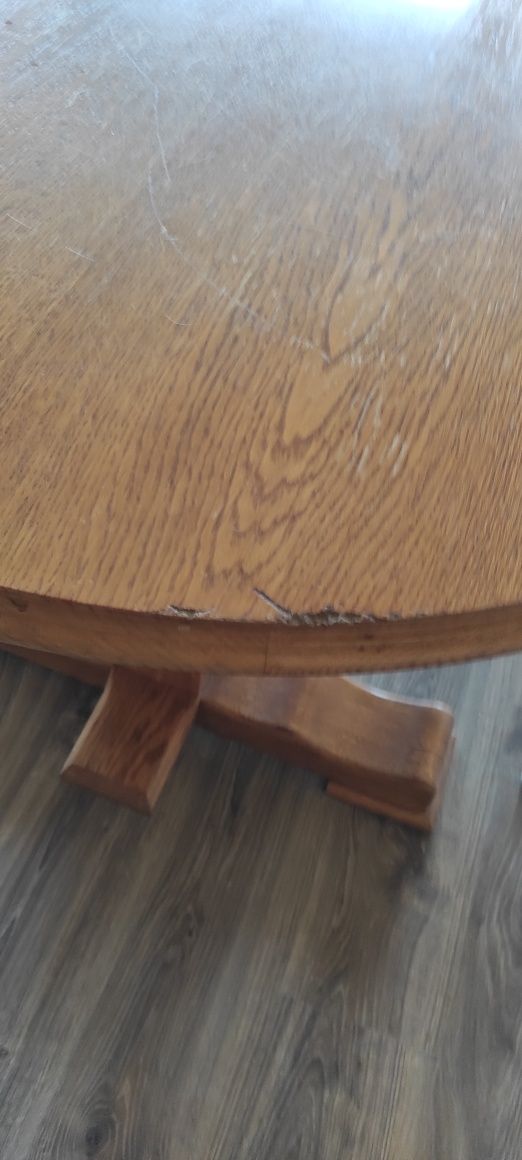 Stół salonowy krzesła gratis