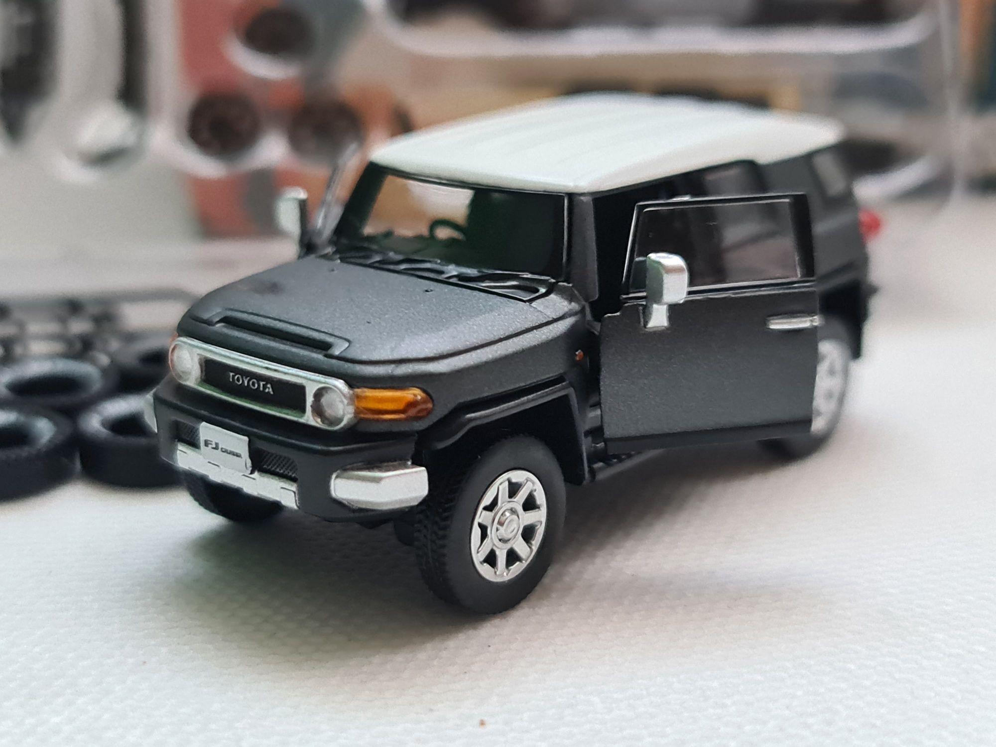 BM Creations 1:64 Toyota FJ Cruiser
