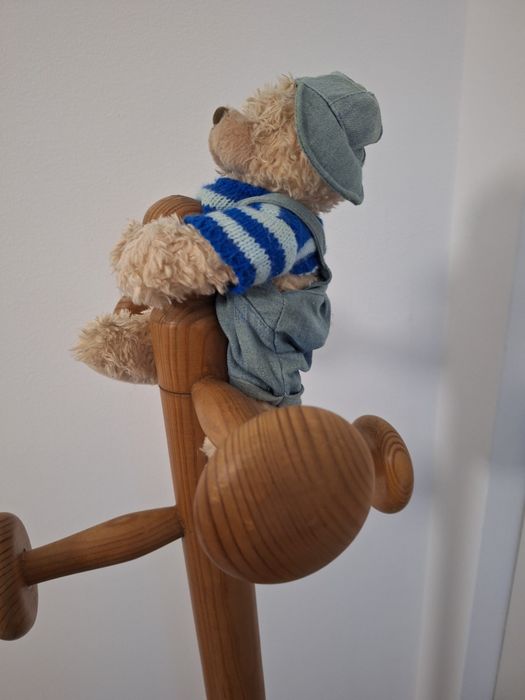 Cabide de pé madeira para quarto  criança