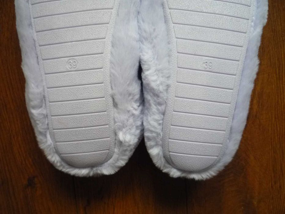 Nowe Cleve 38/39 Kapcie damskie futerko lila fiolet