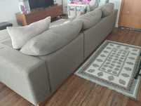 Sofá com chaise lounge