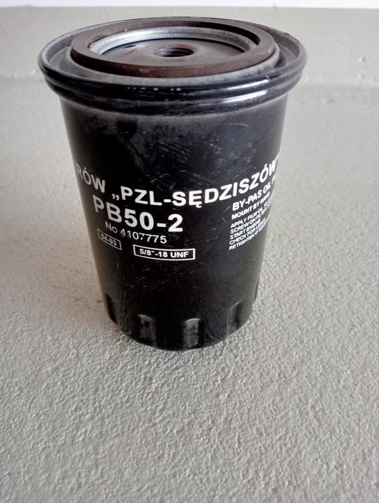 Filtr olejowy  do sprzętu rolniczego
