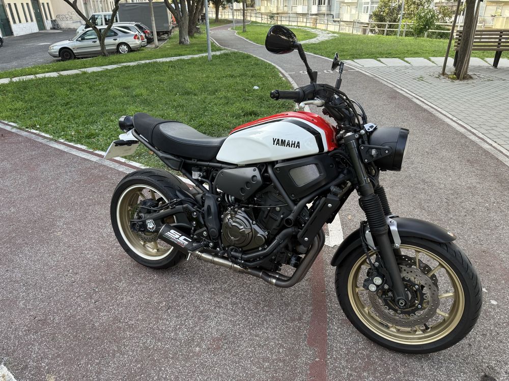 Mota Yamaha XSR 700