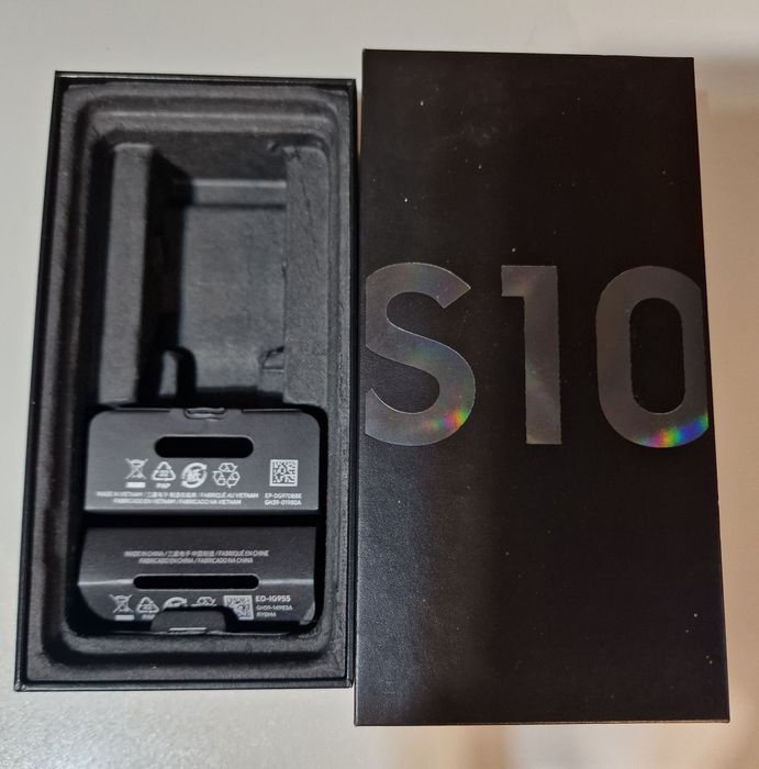 Samsung Galaxy S10 8/128 GB