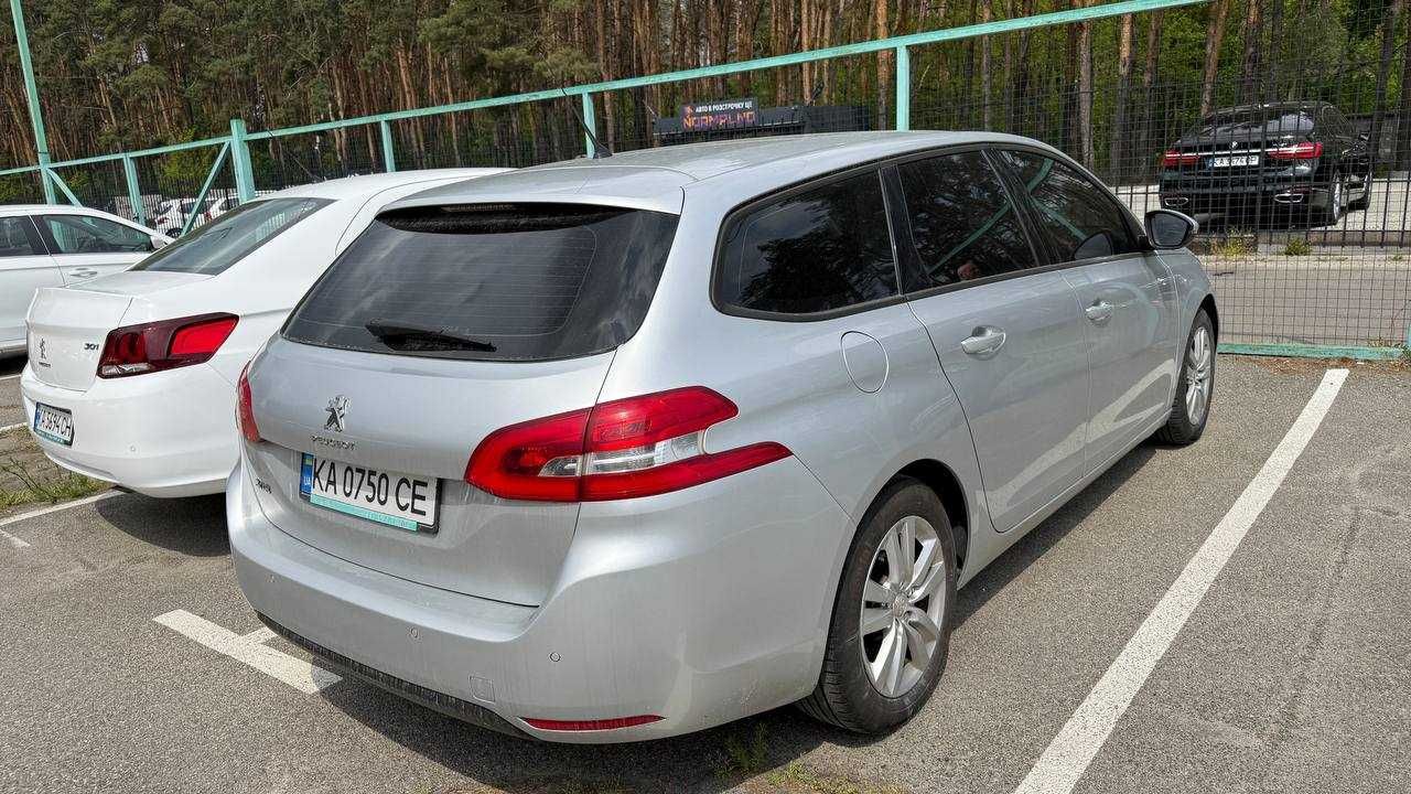Офіційний Peugeot 308 II покоління 1.6D MT 2016 р.