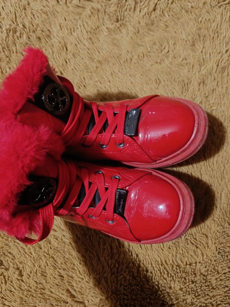 Buty zimowe damskie