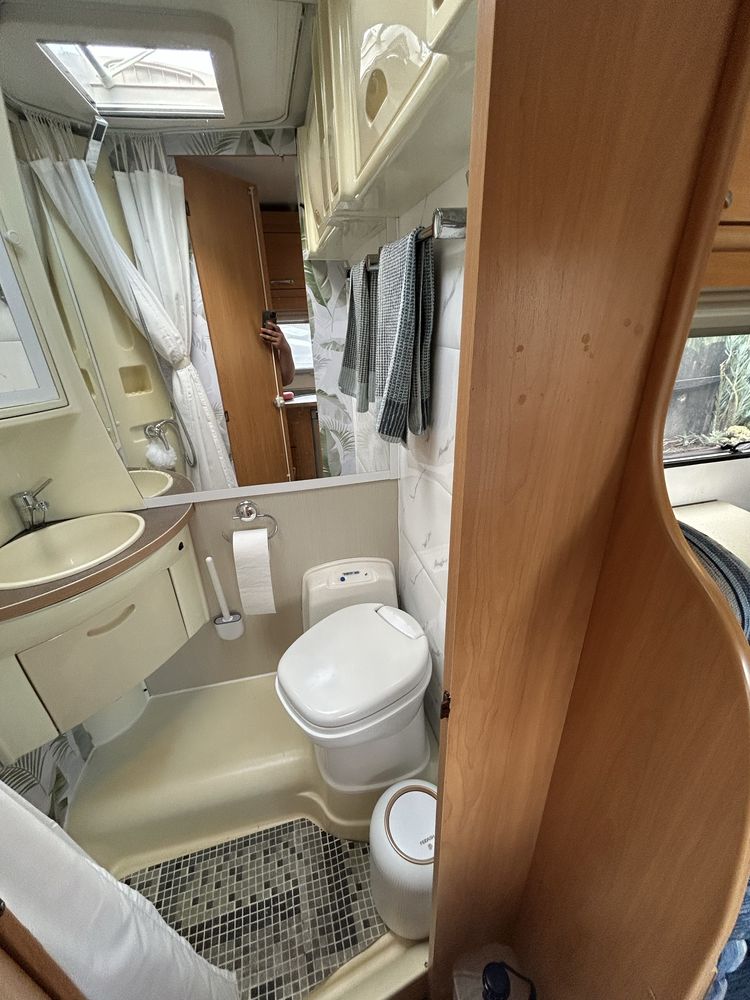 Chausson Flash S3 | 6 lugares | 3500kg | | Painel solar