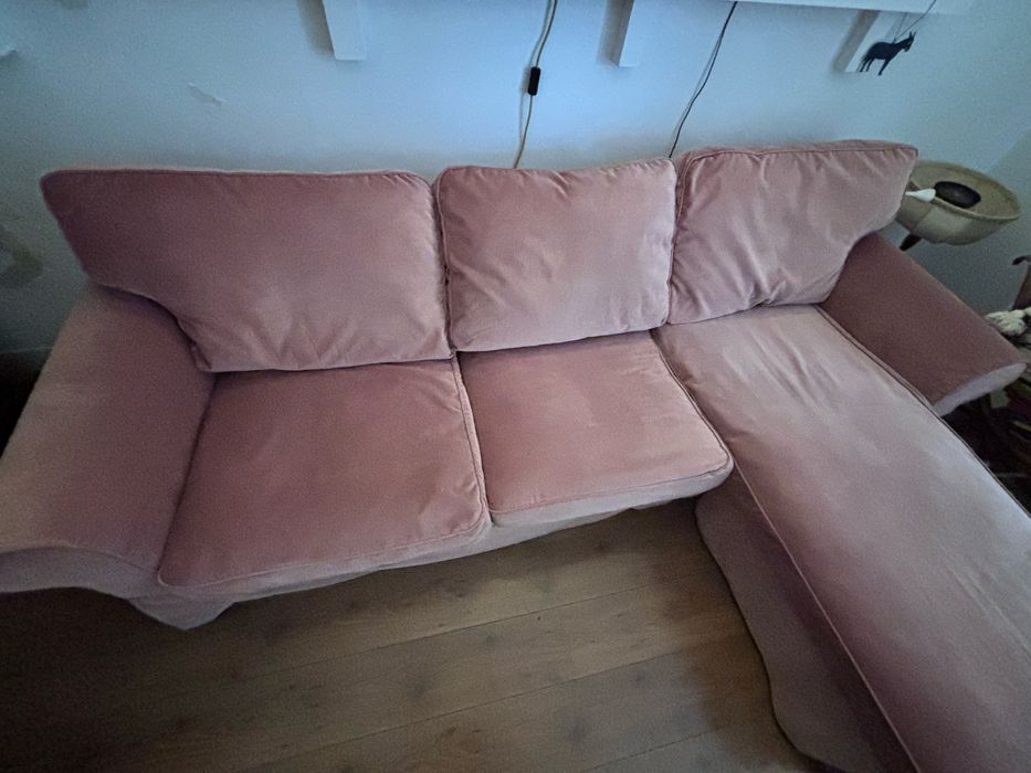 Sofa ikea com forra veludo rosa Bemz