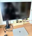Monitor LG IPS 27” UHD 4K Ergo z USBC 27UN880! Jak nowy! Okazja!