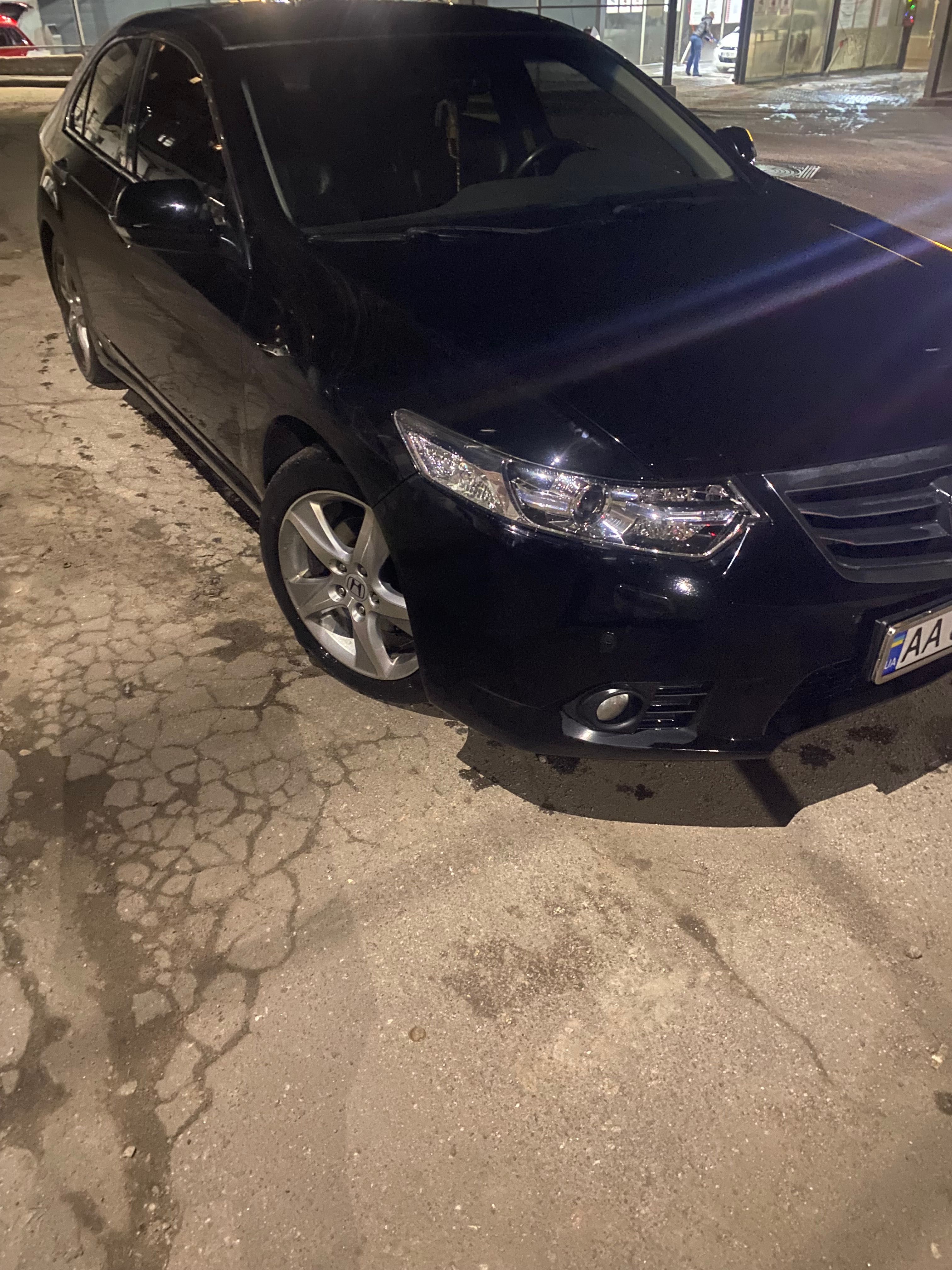 Honda accord 8 2.0 2011 (рестайлінг)