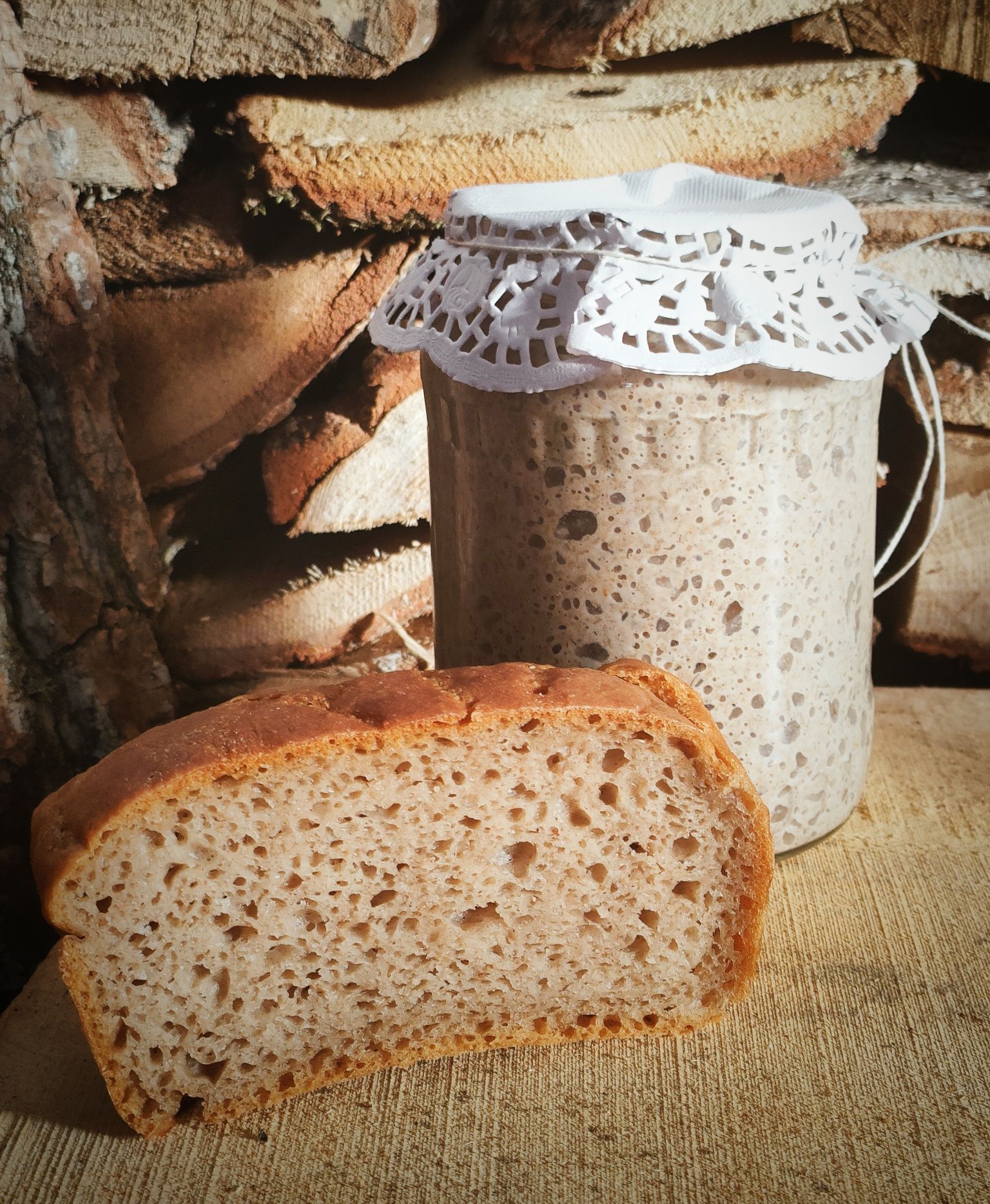 Zakwas żytni idealny na pyszny chleb domowy