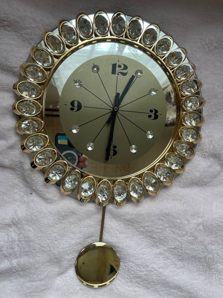 Настенные хрустальные часы с маятником Preciosa золото