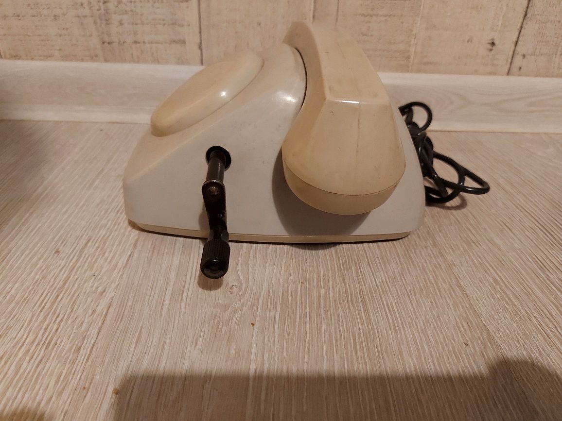 Telefon stacjonarny tarczowy alarmowy  lata 70/80