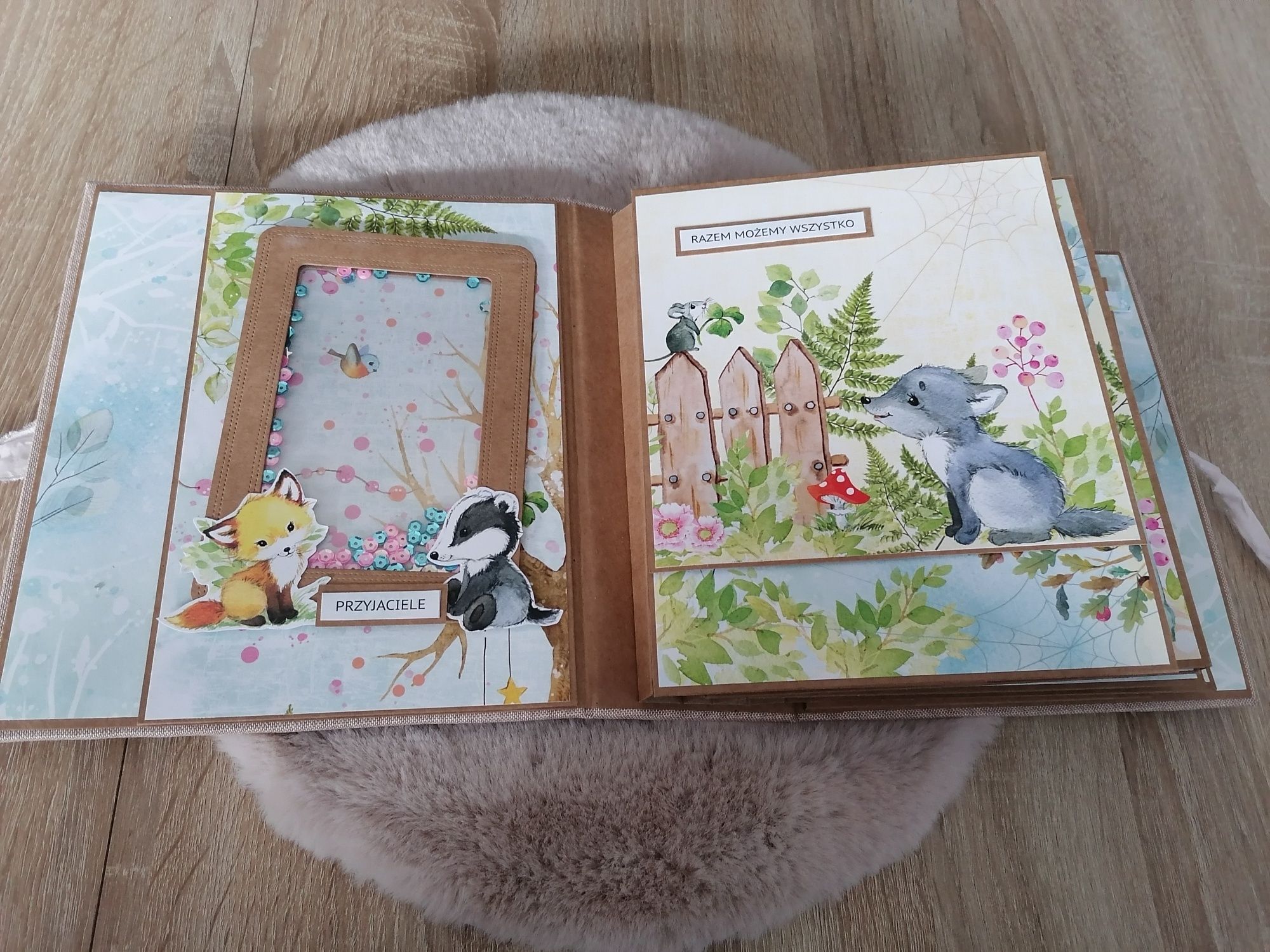 Album dla dziewczynki na zdjęcia scrapbooking leśny