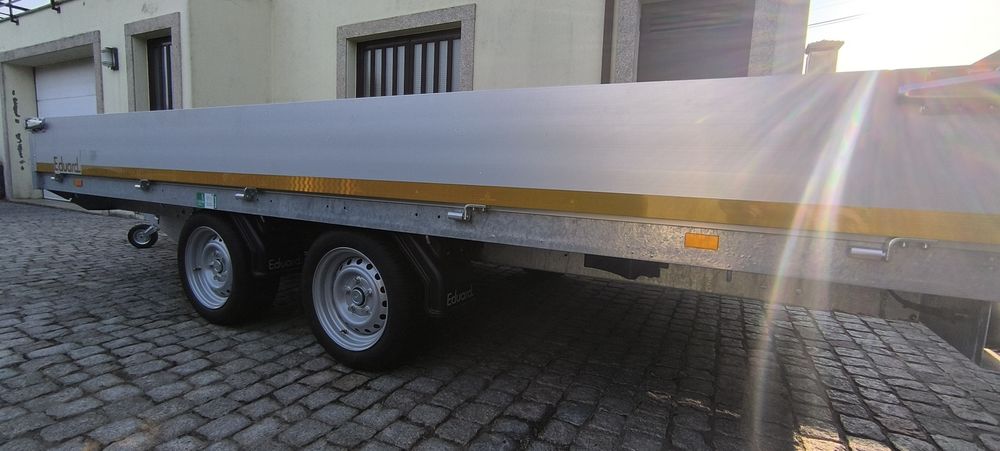 Reboque 3000kgs.