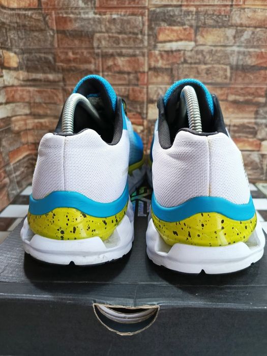кросівки Hoka (44 р.28 см)
