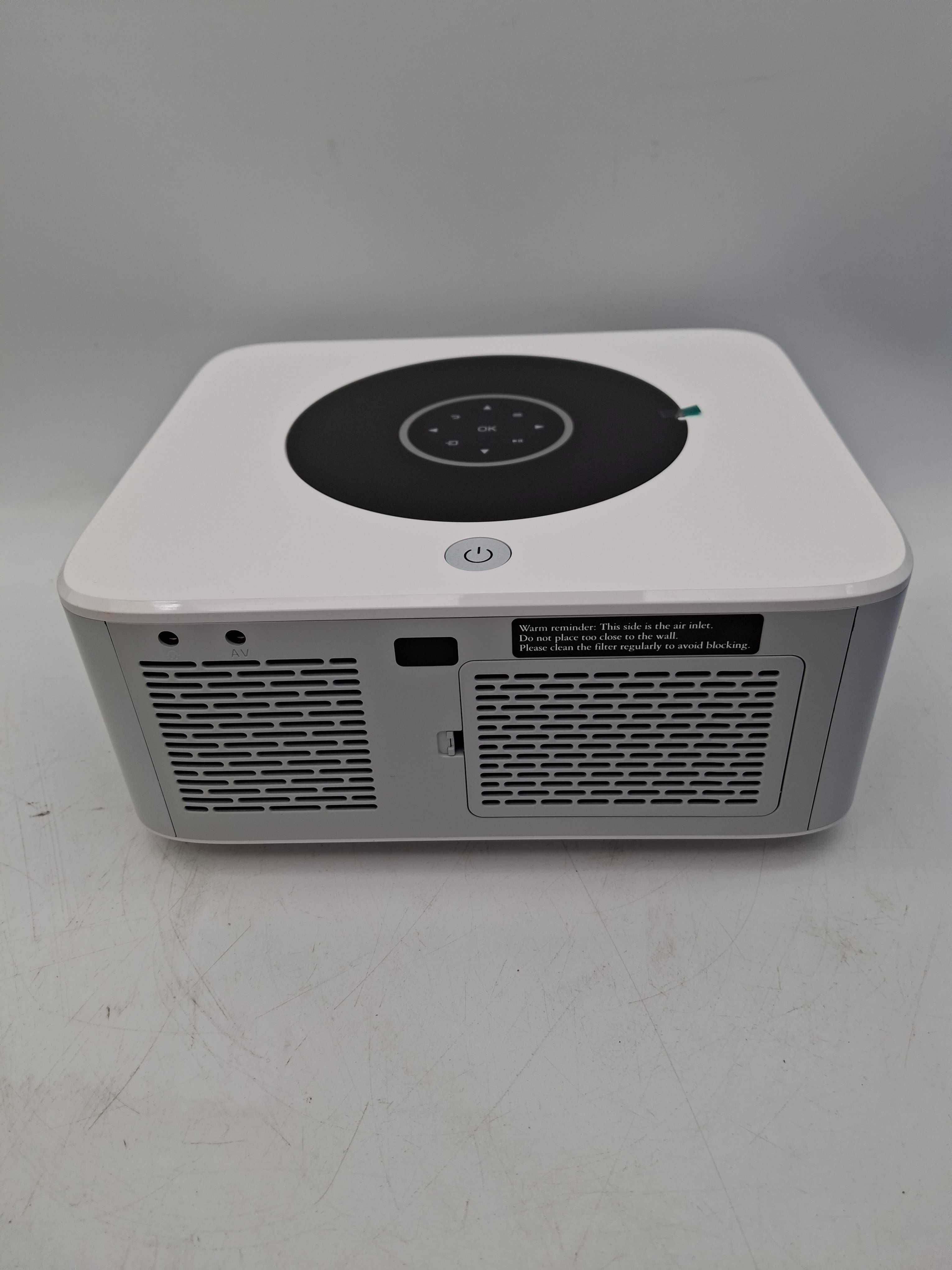 Projektor HORLAT T Series korekta trapezowa 28000 lumenów 4K JAK NOWY!