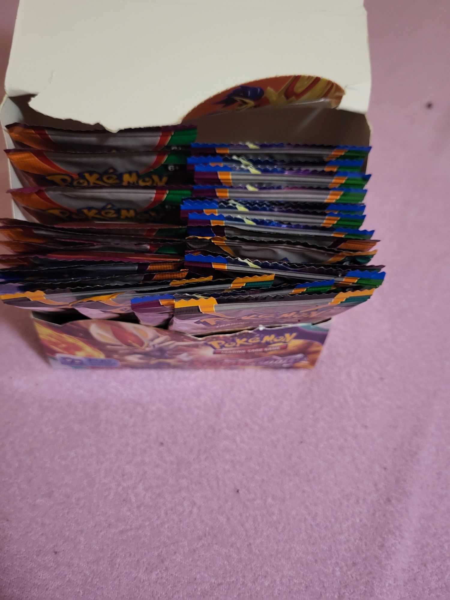 Sprzedam karty pokemony