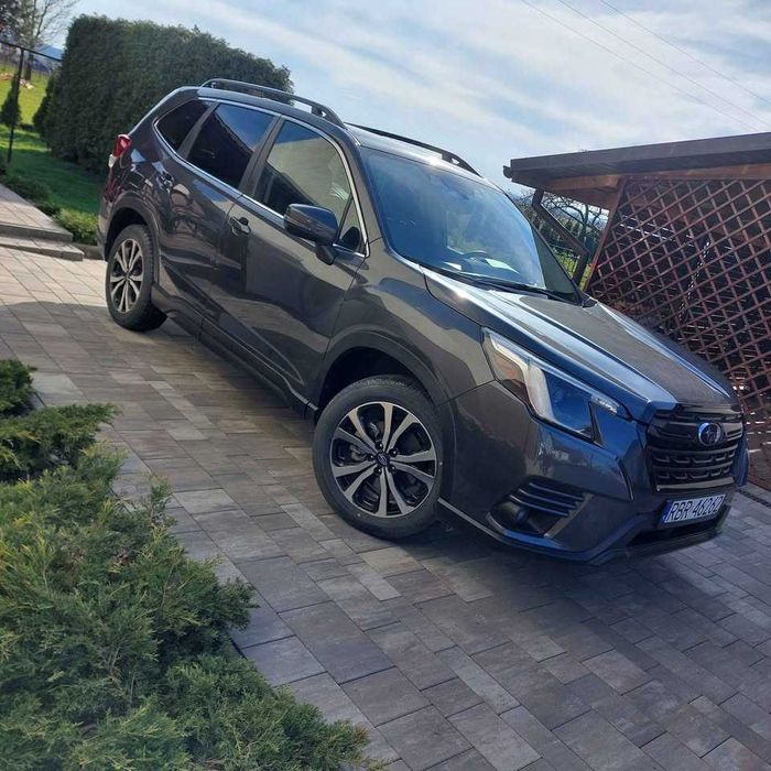 Subaru Forester 2022 Limited 2.5L 182km