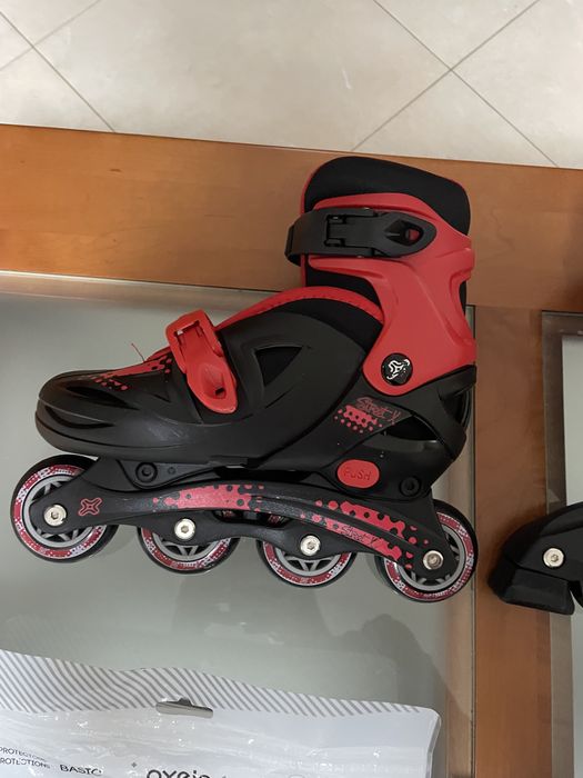Patins em linha criança número 31-35 com kit de proteções e capacete