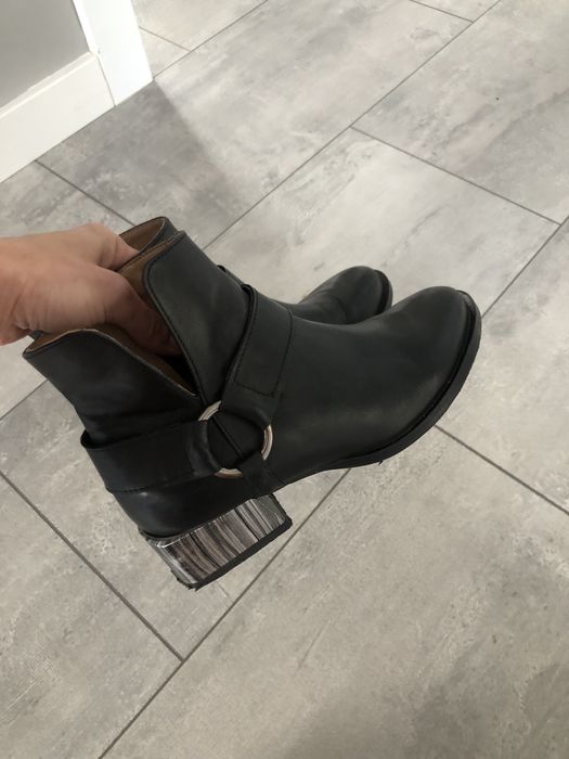 Fajne botki Venetti 37, wkladka 24 skora naturalna