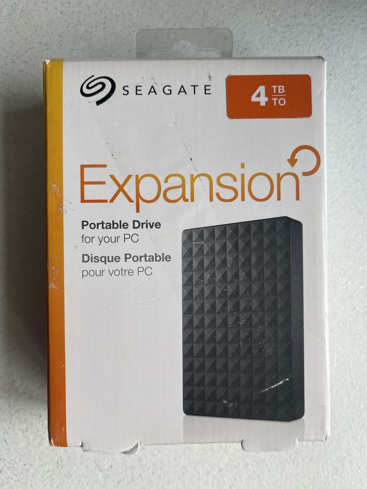 Зовнішній жорсткий жесткий диск накопитель Seagate Expansion 4tb