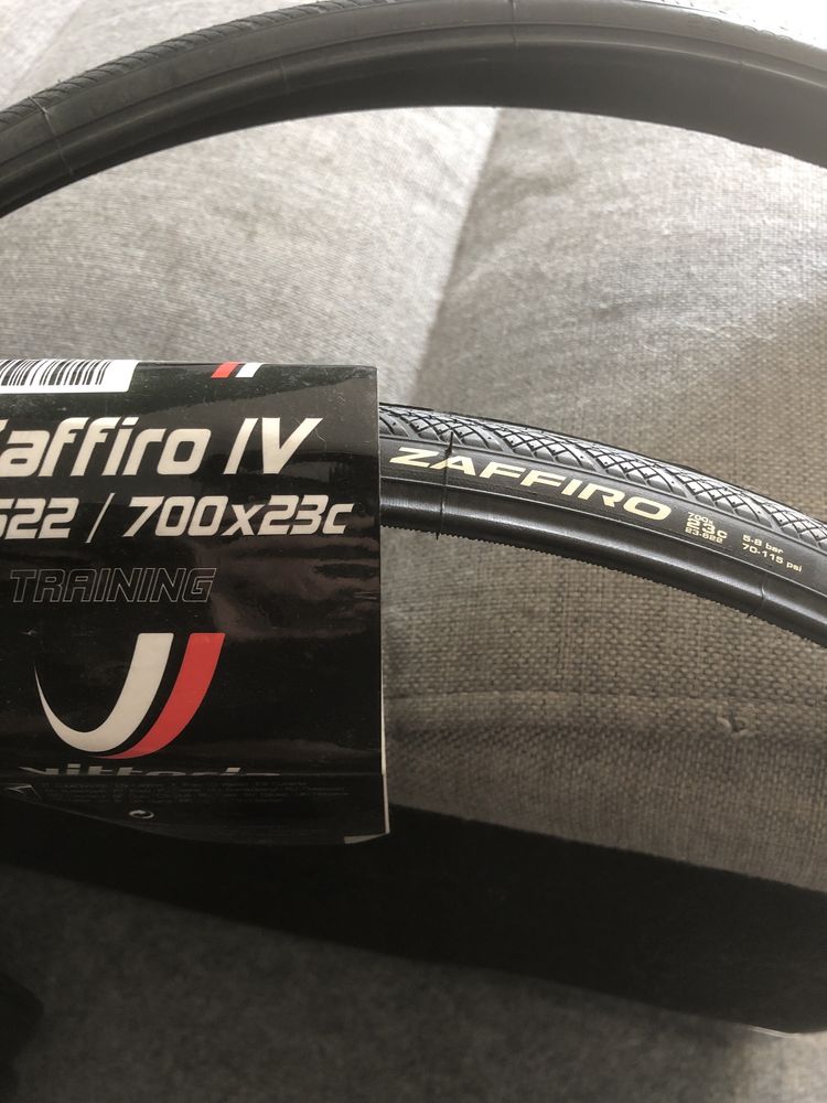 Vittoria zaffiro 700/23c