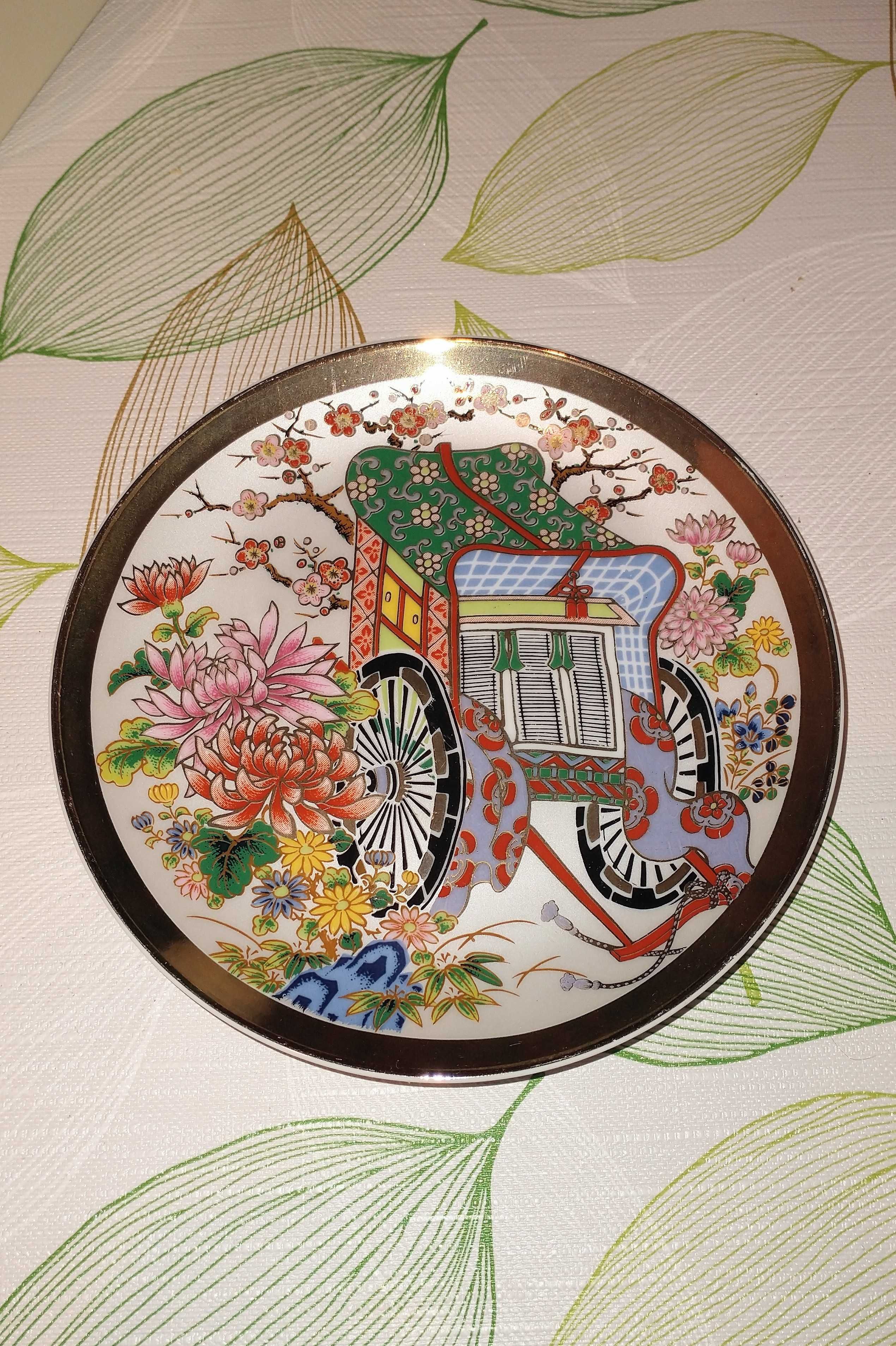 RIKSZA - talerz porcelanowy w stylu IMARI, made in Japan.