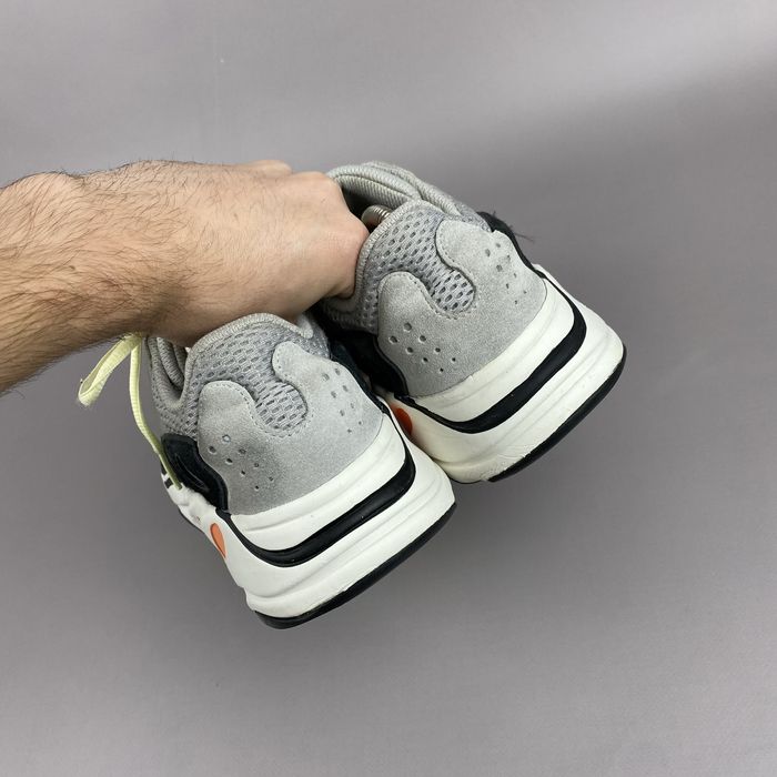 р.42 Оригінал! Кросівки Adidas Yeezy Boost 700 Wave Runner B75571
