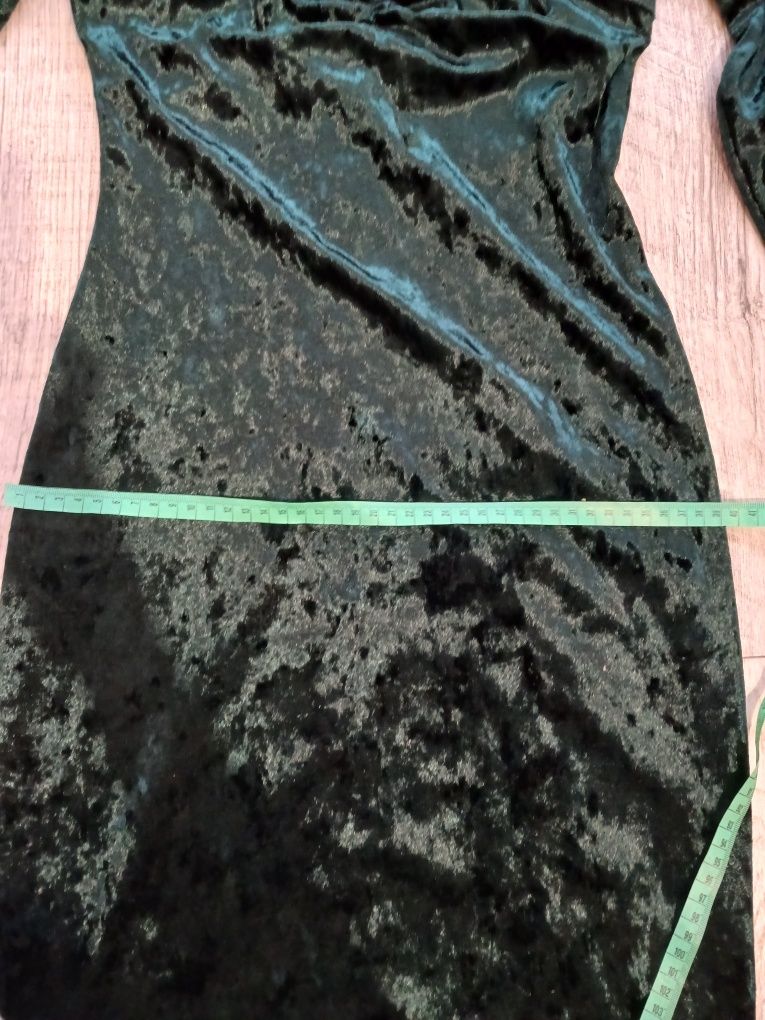 Нова Оксамитова сукня, смарагдовий колір, розмір xs-s