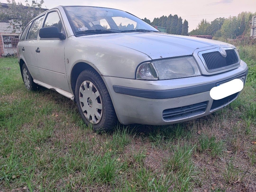 Skoda Octavia 2 kombi hak 1.9