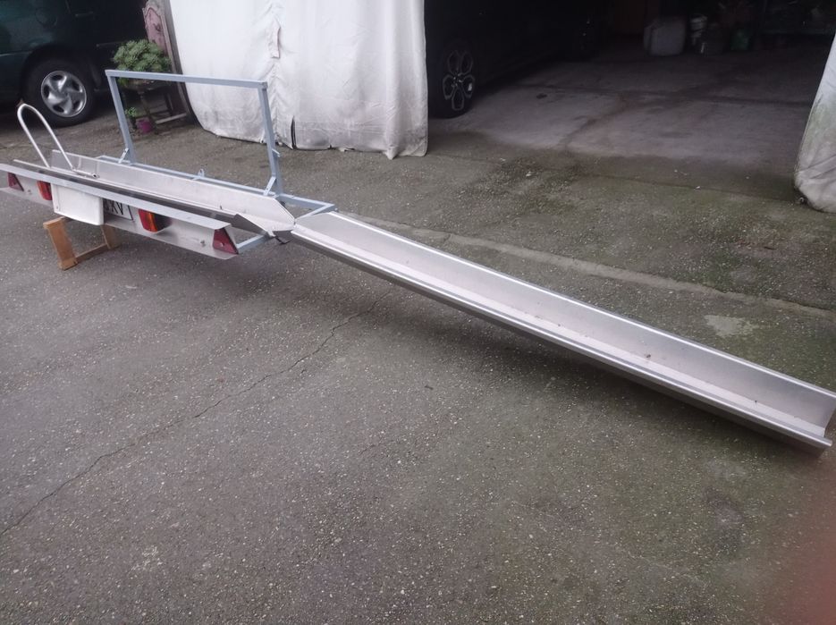 Vendo suporte de mota para autocaravanas